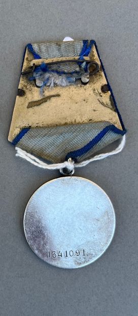 USSR. Medal for courage in silver 800 thousandths...