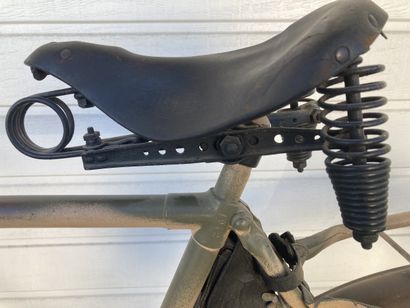 ALL. Vélo militaire Truppenfarrad, de marque...