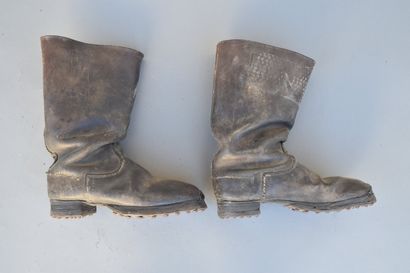 All- Paire de bottes en cuir à semelle c...