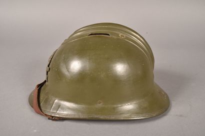 Casque Adrian de Chapelier reprenant la forme...