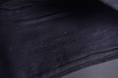 Bonnet de police de la LW. En drap gris,...