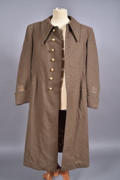 Fr- Manteau d’officier modèle 1932 en drap...