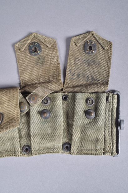 US- Lot : pochette à pansement datée 1942,...
