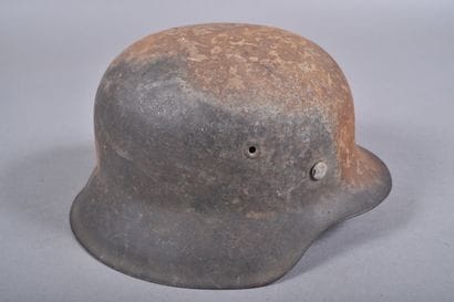 Casque Allemand m/42 de l'armée de terre....