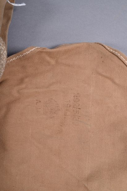 US- Deux sacs à paquetage. Un Barrak Bag...