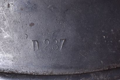 Casque Allemand m/35 double insigne de l'armée...