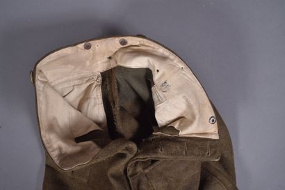 Can- Uniforme Battle dress canadien en laine...