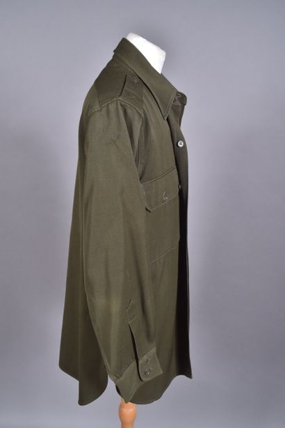 US- Chemise d’officier chocolat, étiquette...