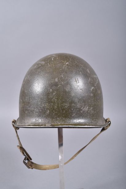 US- Casque M1 complet. Coque en acier peint...