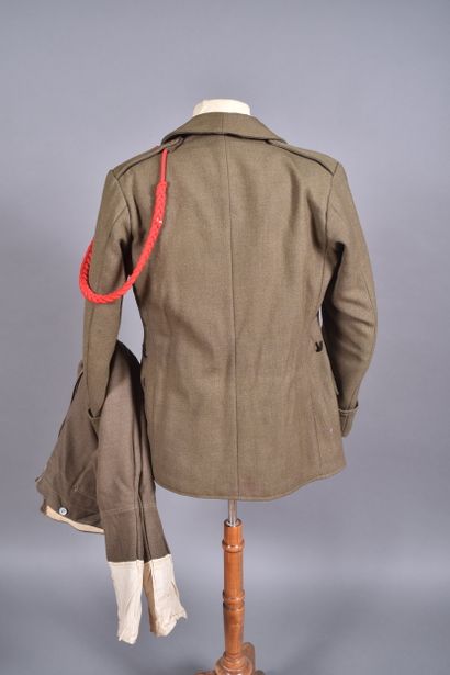 Uniforme de Zouave : vareuse modèle 1938...