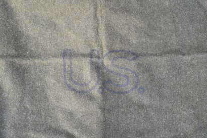 US- Lot : sac de couchage en laine moutarde...