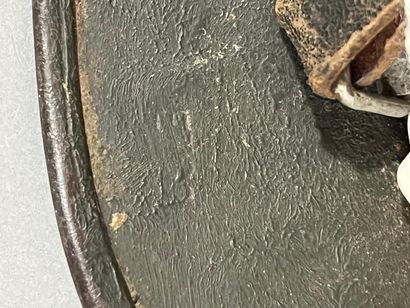 Casque Allemand m/40 de l'armée de terre...