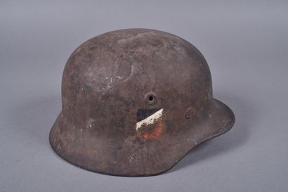 Casque Allemand m/40 de l'armée de terre....