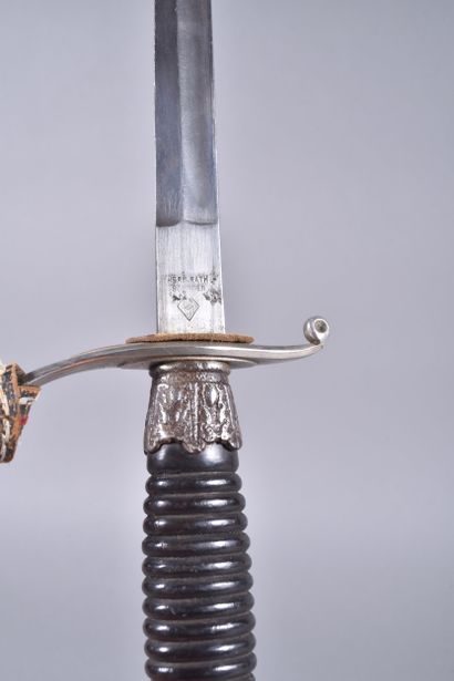 All. Sabre de la Police. Fusée en corne avec...
