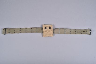 US- Ceinturon M-1936 en toile OD7 daté H.M....