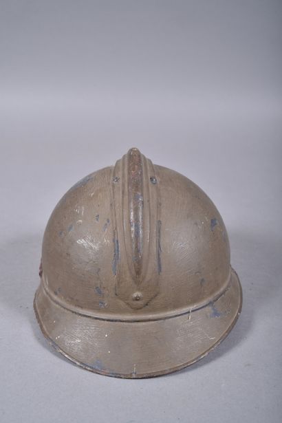 Casque Adrian m/15 avec attribut de l'infanterie...