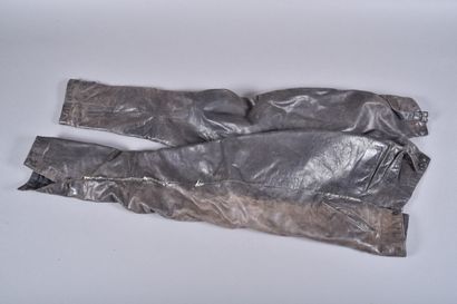 All- Culotte en cuir brun gris à deux poches...