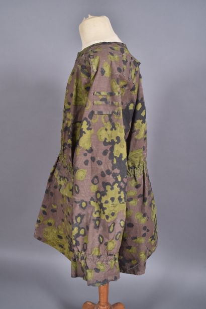 All. Blouse camouflée réversible, feuilles...