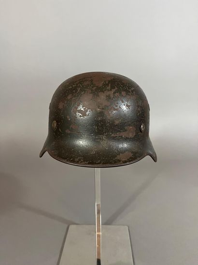 Casque Allemand m/40. Coque ET62 - 1203....