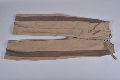 Fr- Culotte modèle 1922 de sous-officier...