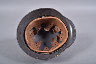 Casque Allemand m/40 de l'armée de l'air....