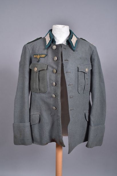 All. Vareuse d’officier supérieur de l’artillerie...