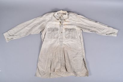 Fr- Chemise modèle 1941 en coton beige clair....