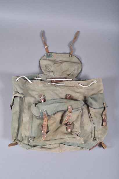 Fr- Sac des troupes de montagne en toile...
