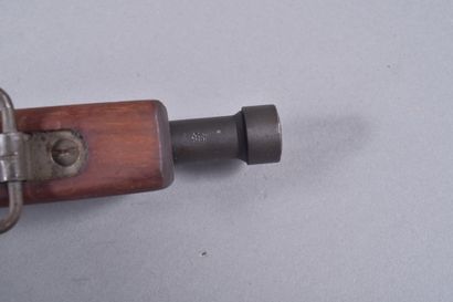 Pistolet Mitrailleur THOMSON M1. Fabrication...