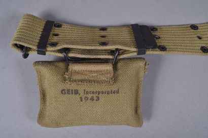 US- Ceinturon M-1936 daté 1942, avec pochette...