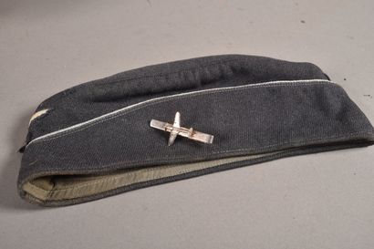 ALL. Bonnet de police d’officier de la LW,...