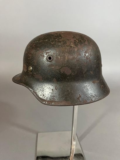Casque Allemand m/40. Coque ET62 - 1203....