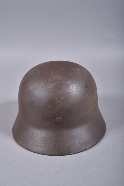 Casque Allemand m/40 de l'armée de terre....