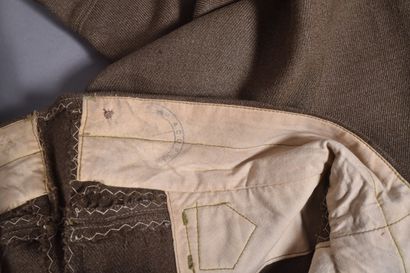 Uniforme de Zouave : vareuse modèle 1938...