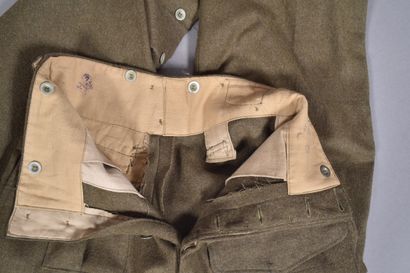 GB- Pantalon de Battle Dress en laine kaki...