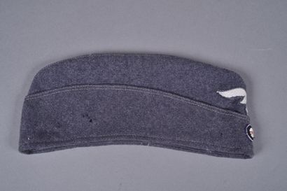 Bonnet de police de la LW. En drap gris,...