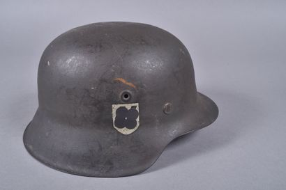 Casque Allemand m/42 1 insigne w. Coque EF66...