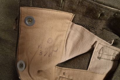 GB- Pantalon de Battle Dress en laine kaki...