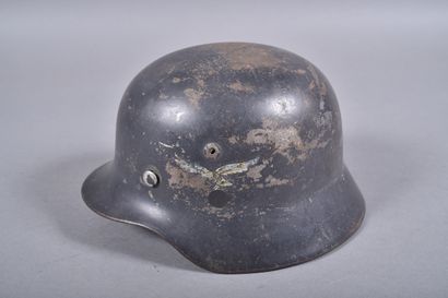 Casque Allemand m/35 double insigne de l'armée...