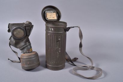 All- Masque à gaz en caoutchouc M-38 codé...