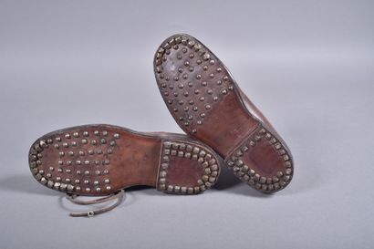 Fr- Paire de brodequins de montagne en cuir...