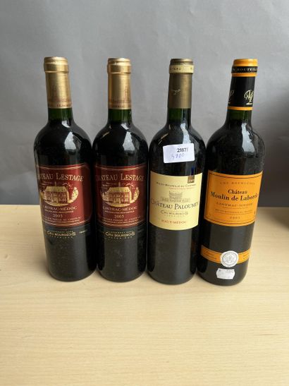 4 bouteilles dont 2 bouteilles Château Lestage...