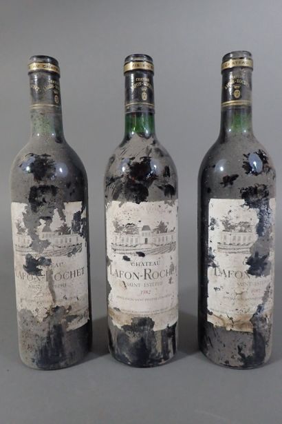 3 bouteilles Château Lafon Rochet 1982 Saint...