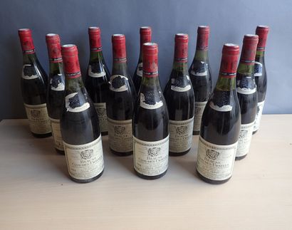 12 bouteilles Beaune Clos des Ursules 1er...