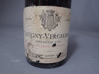 8 bouteilles Savigny Vergelesses 1er Cru...