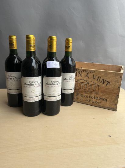 6 bouteilles Château Moulin à Vent 2001 Moulis...