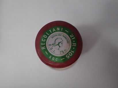 12 bouteilles Santenay Commes 1981 Domaine...