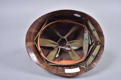 Sous casque américain M-1958 en résine avec...