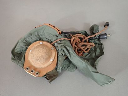 Casque de pilote Gueneau type 313, en fibre...