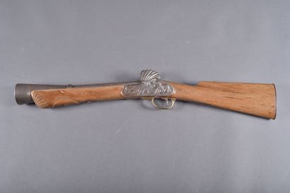 Fusil tromblon ottoman.
Canon à pans puis...